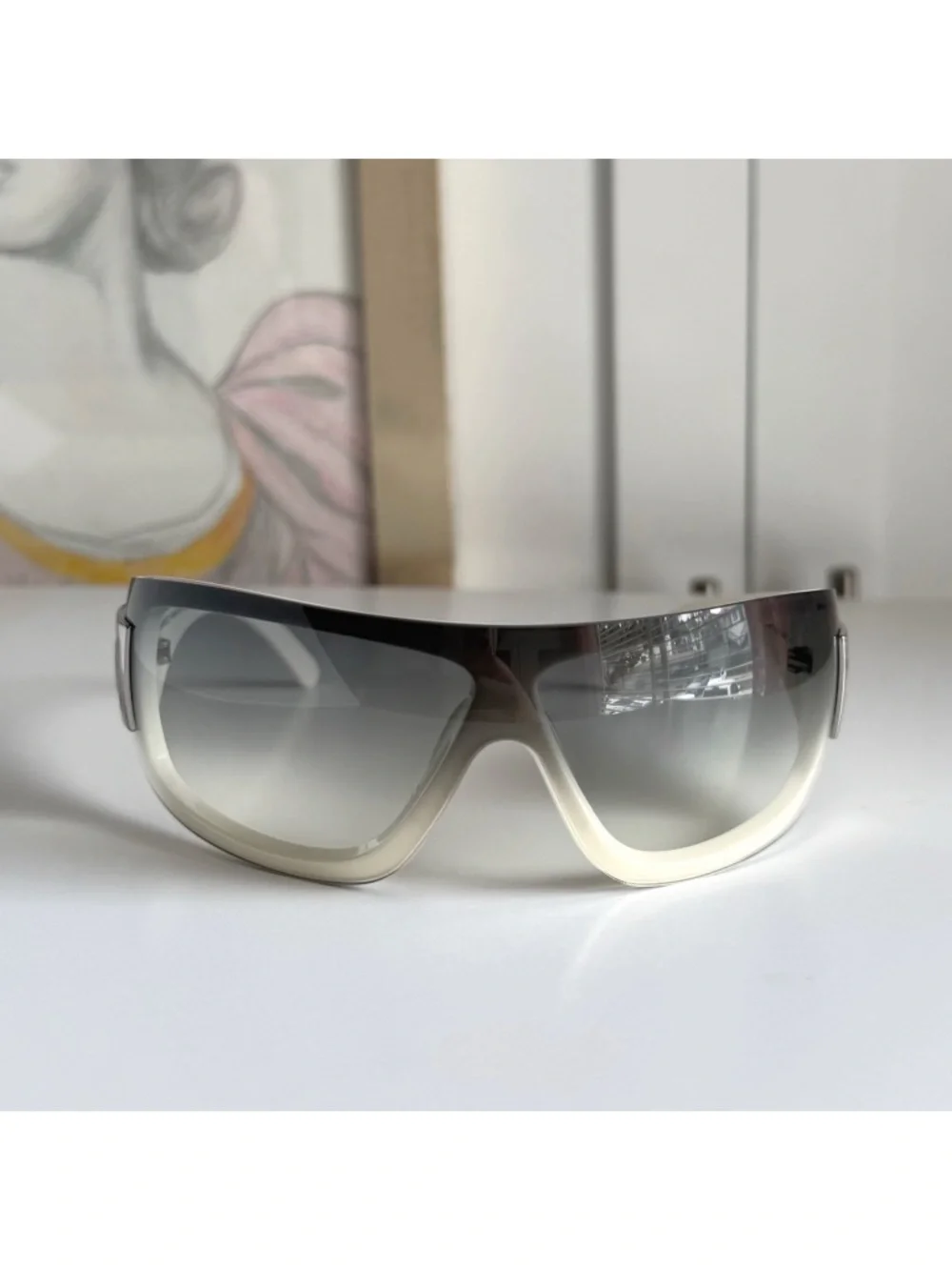 CHANEL Classic Vintage Y2K White CC Logo 5085 Shield Sunglasses - Picture 4 of 9